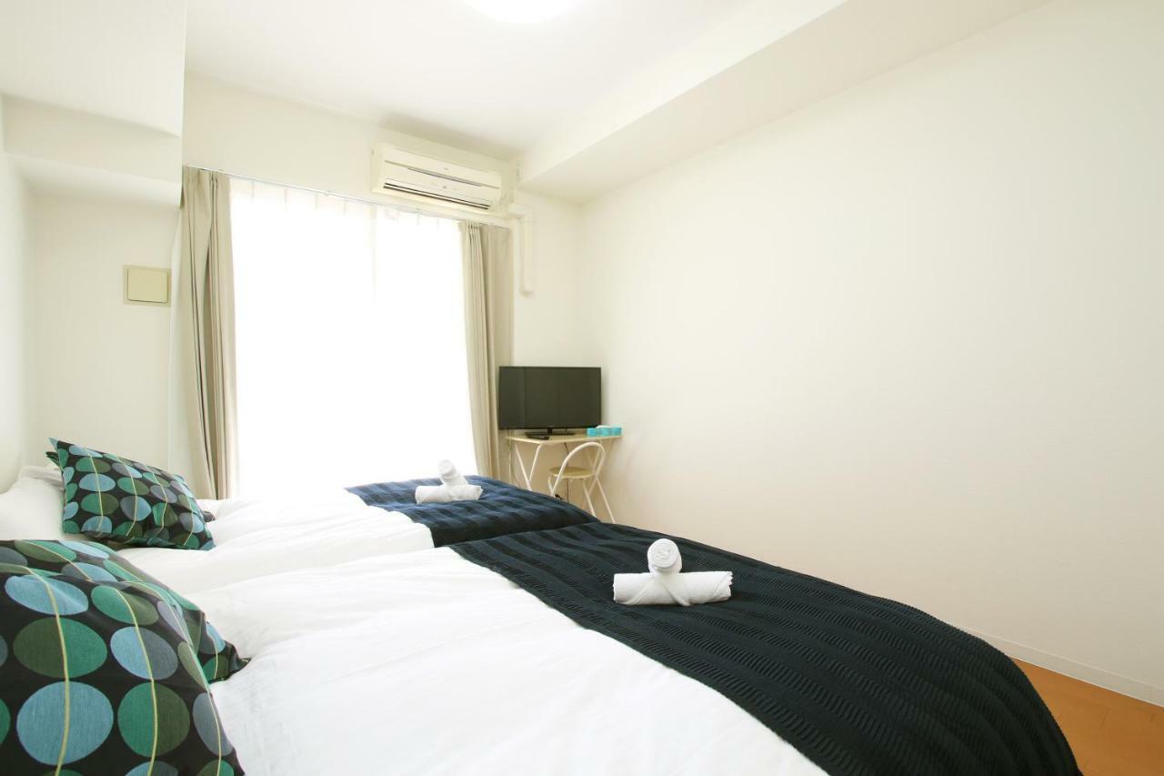 Leclair Awaza Residence Osaka Bagian luar foto